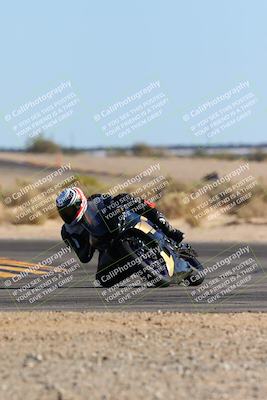 media/Feb-04-2024-SoCal Trackdays (Sun) [[91d6515b1d]]/10-Turn 16 (145pm)/